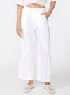 Stateside Linen Cropped Pull On Trouser In Foam In Multi