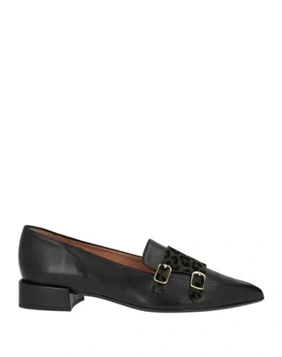 Status Woman Loafers Black Size 10 Leather