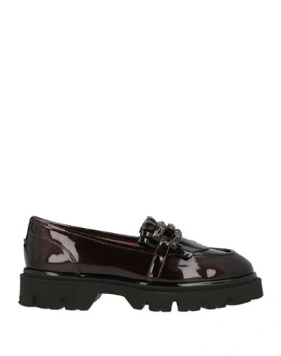 Status Woman Loafers Dark Brown Size 8 Leather