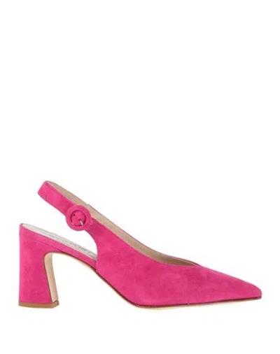 Status Woman Pumps Magenta Size 7 Leather