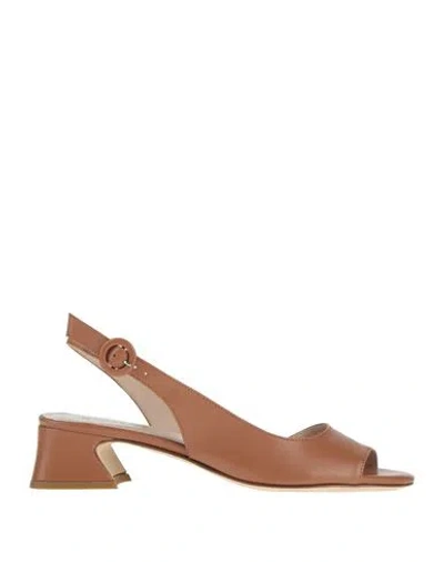 Status Woman Sandals Tan Size 5 Leather In Brown