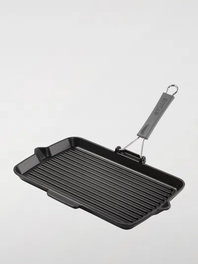 Staub Kitchen Accessories Lifestyle  In Black