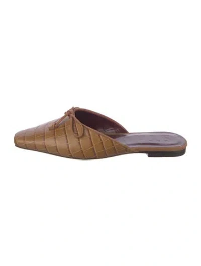 Pre-owned Staud Crocodile Bow Accents Mules In Brown
