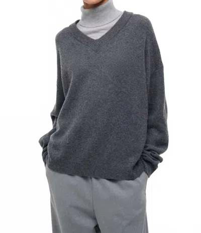 Staud Doris Cashmere Sweater In Charcoal In Gray