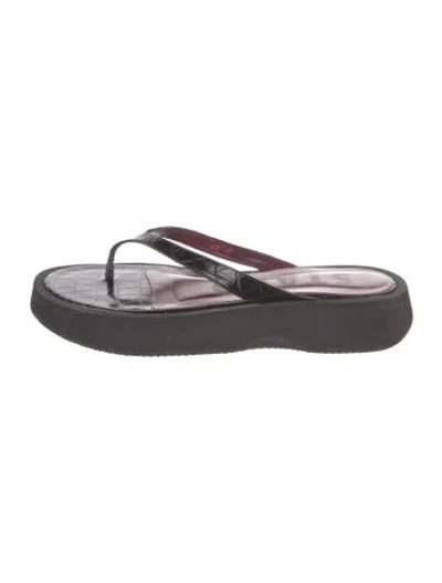 Pre-owned Staud Leather Flip Flops In Black
