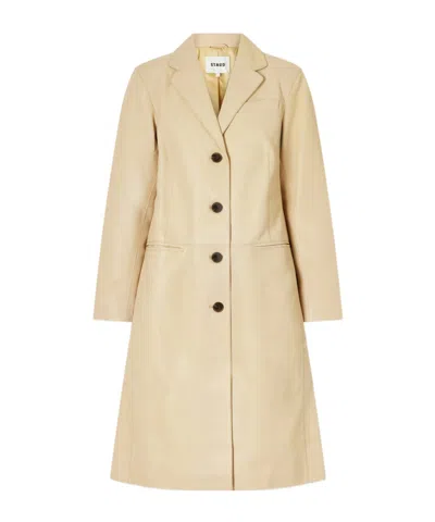 Staud Minimalist Lambskin Coat In Neutral