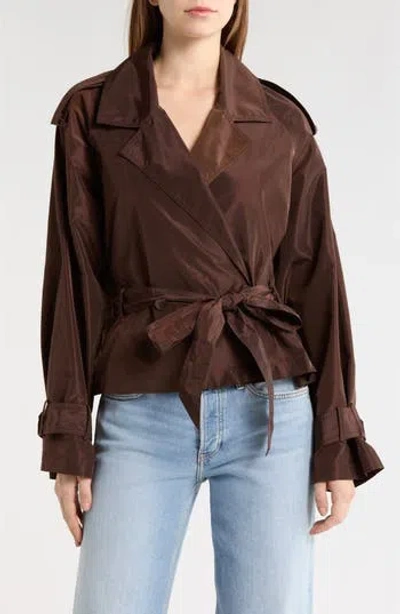 Staud Vale Short Belted Trench Coat In Earth
