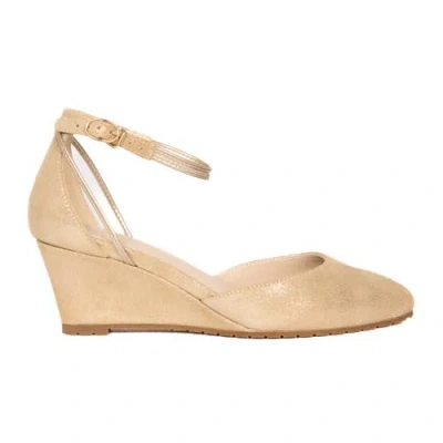 Steffie's Landmark Wedge Heel In Gold