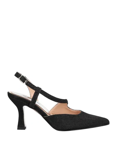 Stele Pumps In Black