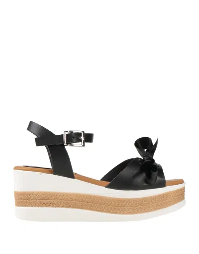 Stele Sandals In Black