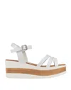 Stele Sandals In White