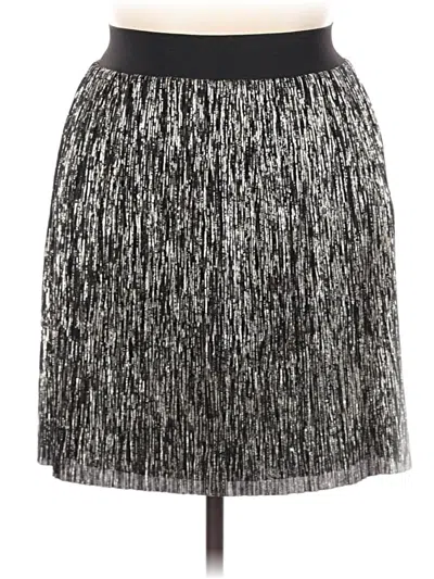 Pre-owned Stella & Dot Casual Skirt In Silver