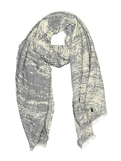 Pre-owned Stella & Dot Scarf In Gray