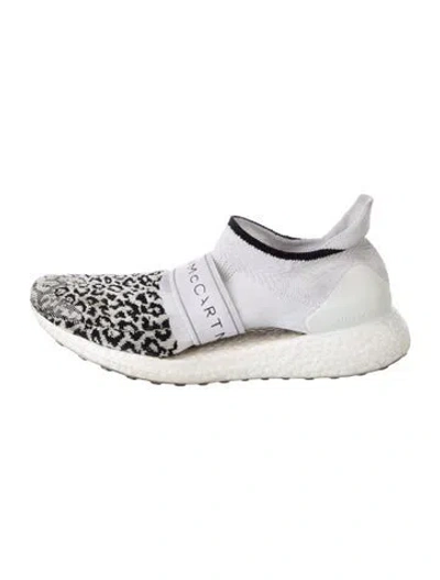 Pre-owned Stella Mccartney Animal Print Sock Sneakers In White