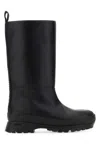 Stella Mccartney Rounded In Black