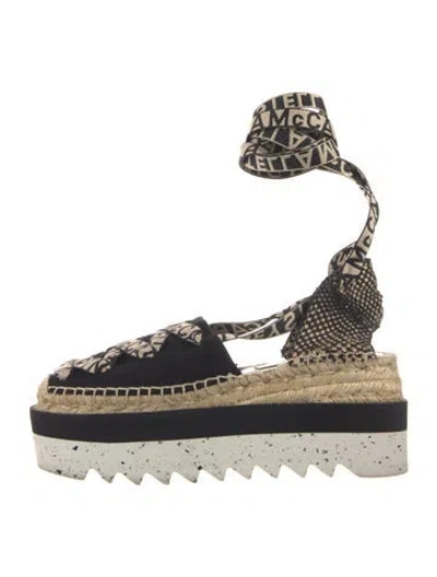 Pre-owned Stella Mccartney Canvas Graphic Print Pumps In Black