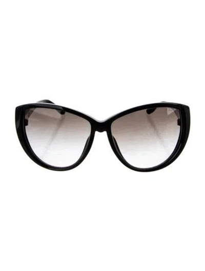 Pre-owned Stella Mccartney Cat-eye Gradient Sunglasses In Black