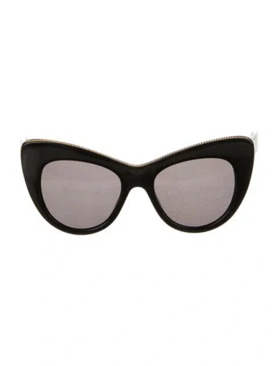 Pre-owned Stella Mccartney Cat-eye Tinted Sunglasses In Black