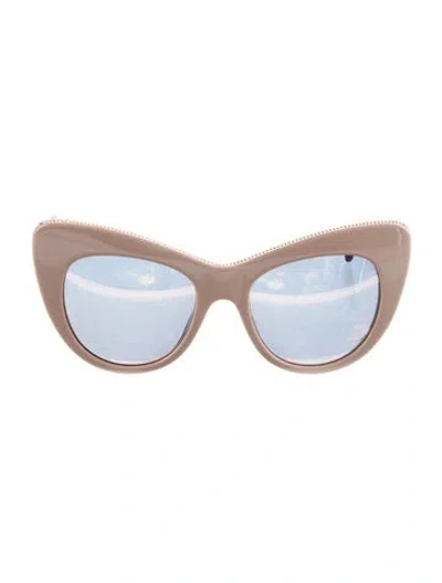 Pre-owned Stella Mccartney Cat-eye Tinted Sunglasses In Neutral