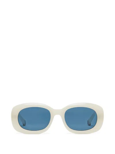 Stella Mccartney Chunky Oval-frame Sunglasses In Weiss