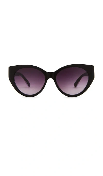 Stella Mccartney Edge Sunglasses In Purple