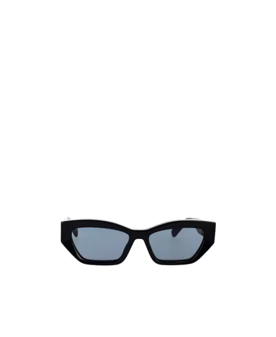 Stella Mccartney Eyewear Cat-eye Frame Sunglasses In Black