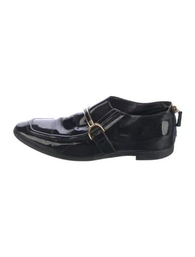 Pre-owned Stella Mccartney Interlocking Cc Logo Patent Leather Loafers In Black