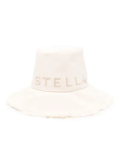 STELLA MCCARTNEY IVORY WHITE COTTON FEDORA HAT WITH APPLIQUÉ LOGO AND RAW-CUT EDGE FOR WOMEN