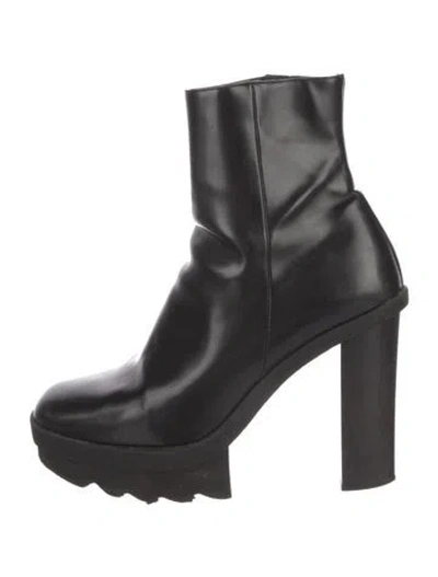 Pre-owned Stella Mccartney Leather Boots In Black