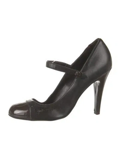 Pre-owned Stella Mccartney Leather D'orsay Pumps In Black