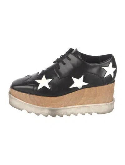 Pre-owned Stella Mccartney Leather Graphic Print Pumps In Black