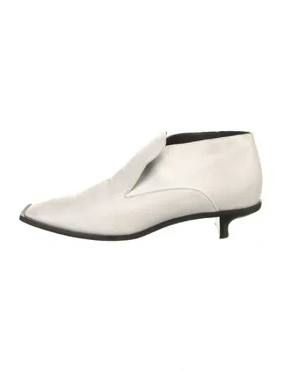 Pre-owned Stella Mccartney Leather Loafers In White
