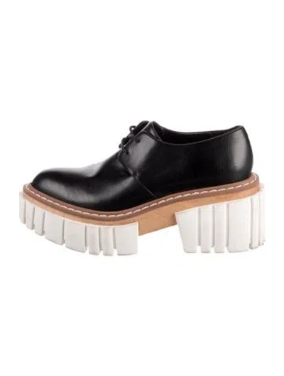 Pre-owned Stella Mccartney Leather Oxfords In Black