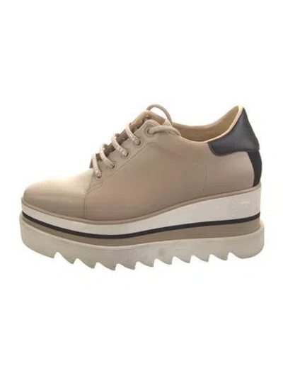 Pre-owned Stella Mccartney Leather Oxfords In Neutral