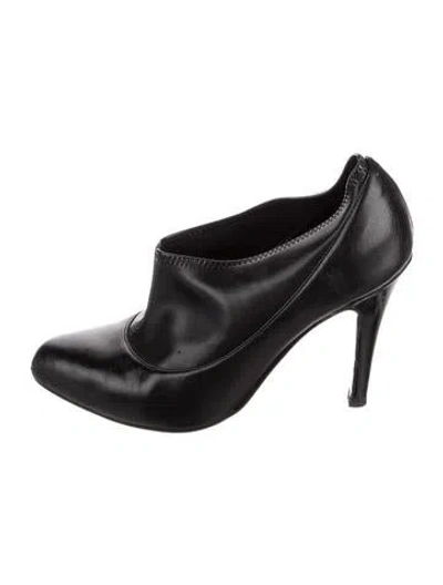 Pre-owned Stella Mccartney Leather Pumps In Black
