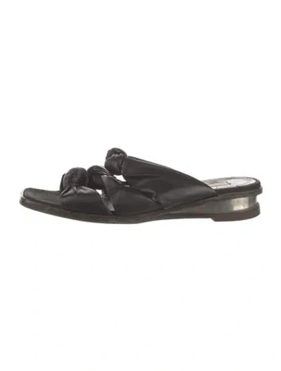 Pre-owned Stella Mccartney Leather Slides In Black