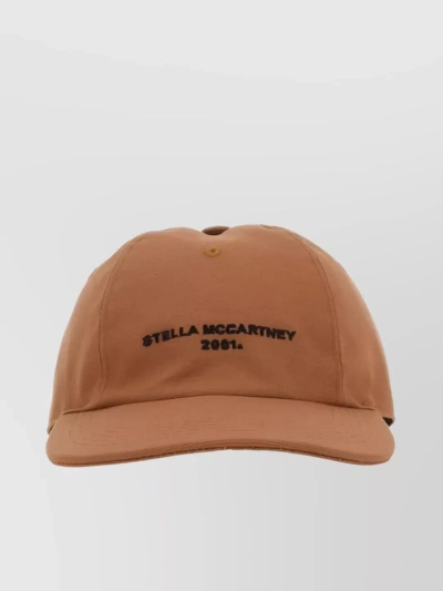 Stella Mccartney Modern Six-panel Curved Brim Hat In Brown