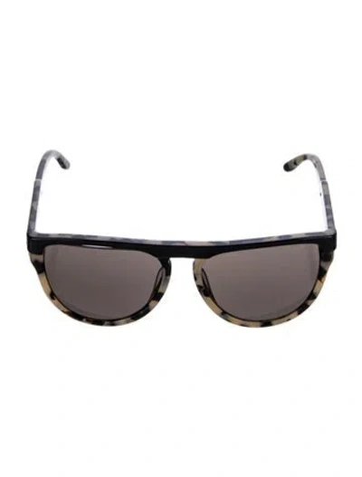 Pre-owned Stella Mccartney Oversize Tinted Sunglasses In Black
