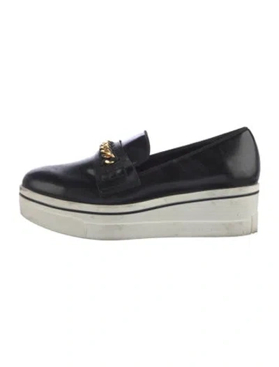 Pre-owned Stella Mccartney Patent Leather Chain-link Accents Loafers In Black