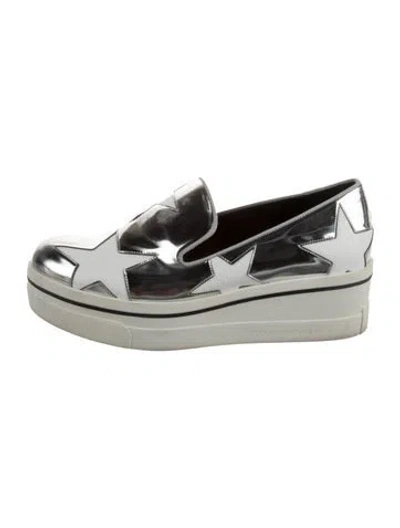 Pre-owned Stella Mccartney Patent Leather Graphic Print Loafers In Metallic/silver