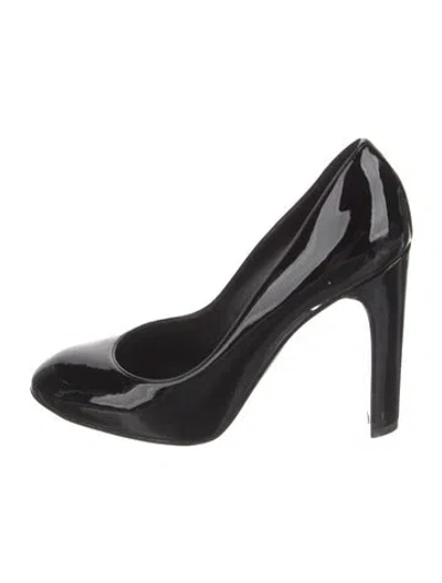 Pre-owned Stella Mccartney Patent Leather Pumps In Black