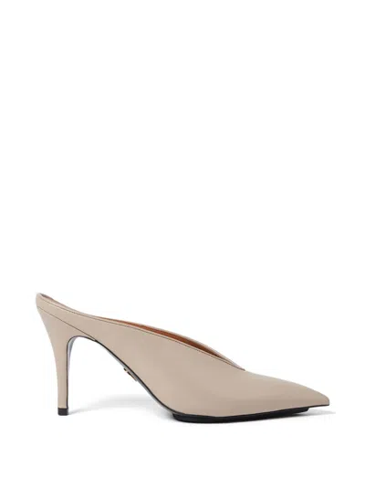 Stella Mccartney Pointed-toe V-cut Mules In Neutral