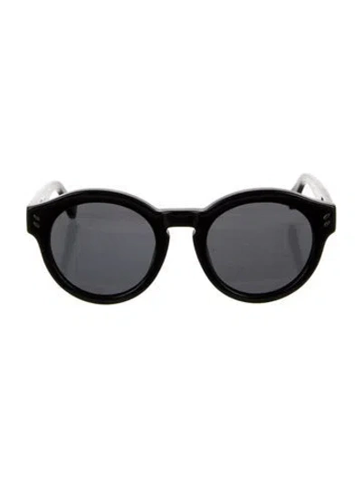 Pre-owned Stella Mccartney Round Tinted Sunglasses In Black