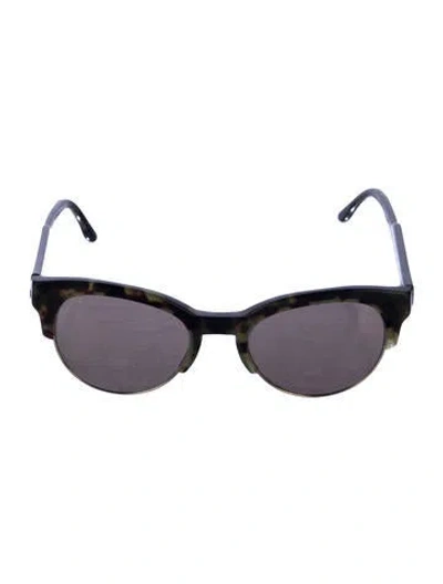 Pre-owned Stella Mccartney Round Tinted Sunglasses In Green