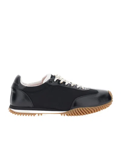Stella Mccartney Round Toe Low-top Sneakers In Black