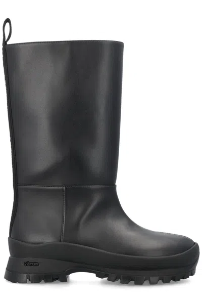 Stella Mccartney Rounded In Black