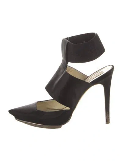 Pre-owned Stella Mccartney Satin Slingback Pumps In Black