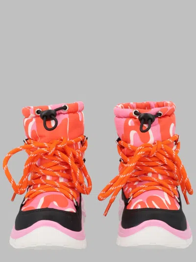 Stella Mccartney Stella Mc Cartney Scarponi Da Sci Con Motivo Stella In Multi