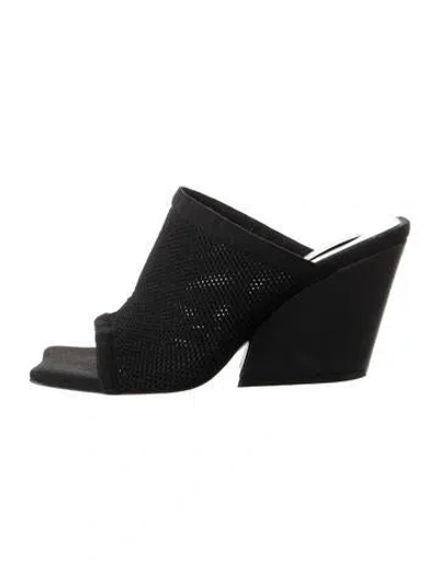 Pre-owned Stella Mccartney Slides In Black