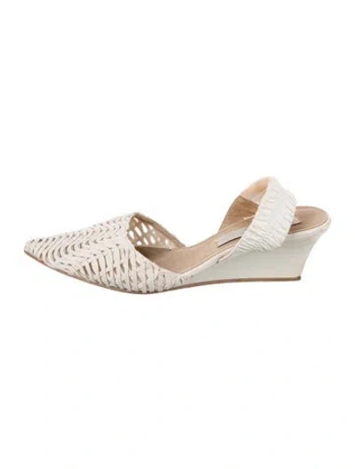 Pre-owned Stella Mccartney Slingback Pumps In Neutrals